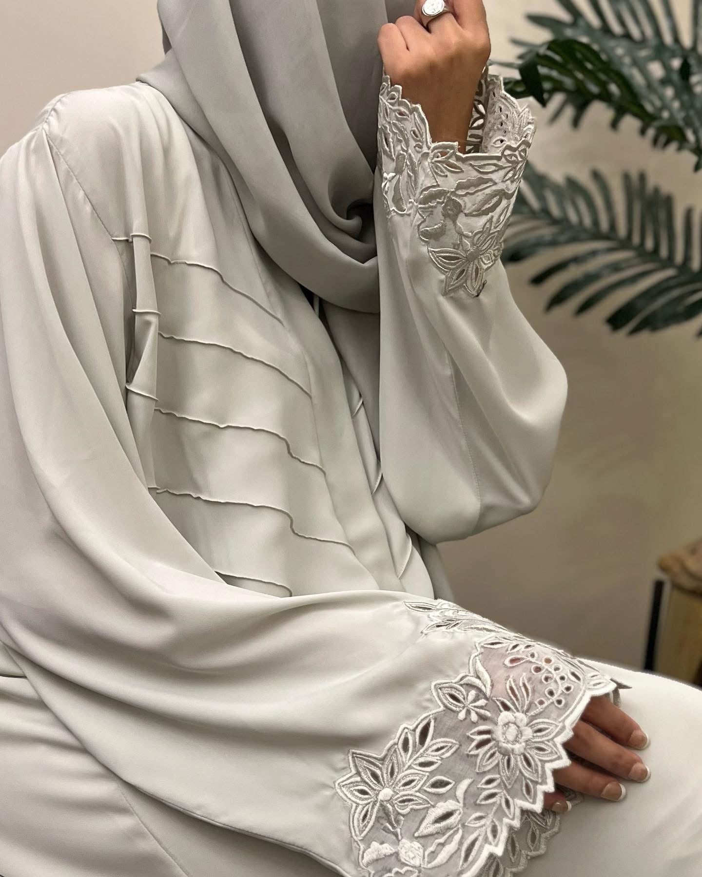 Mint Cutwork